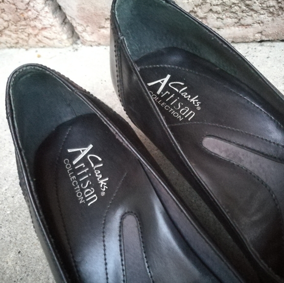 7 CLARKS ARTISAN Leather Dress Shoes - Picture 9 of 11